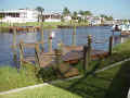 dock1.jpg (89610 bytes)