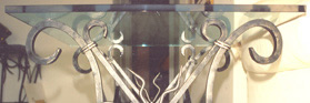 Sun End Table overview