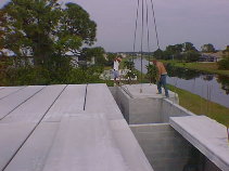 1203_040s.jpg - 9447 Bytes