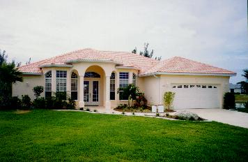 Villa Rose Side